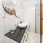 Apartamento Pulaskiego Old Town By Bookinghost